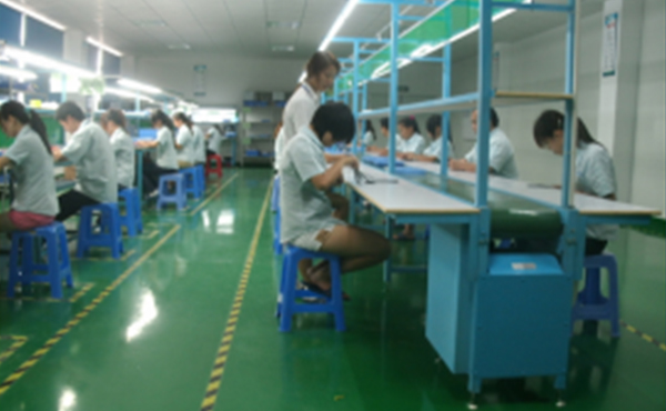 制造三部(FFC排線檢測(cè)車間)