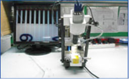 半自動(dòng)沖邊機(jī)